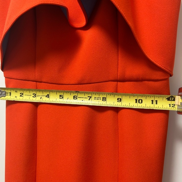 BCBG Penelopey Overlay Gown - Picture 10 of 11